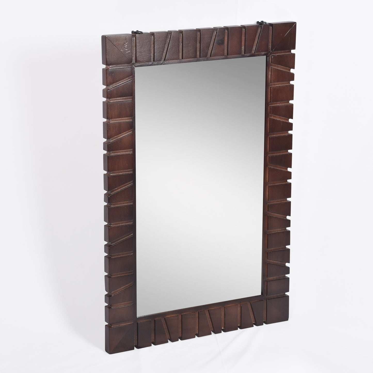 The Verona Hand-Carved Mirror – A Reflection of Timeless Craftsmanship