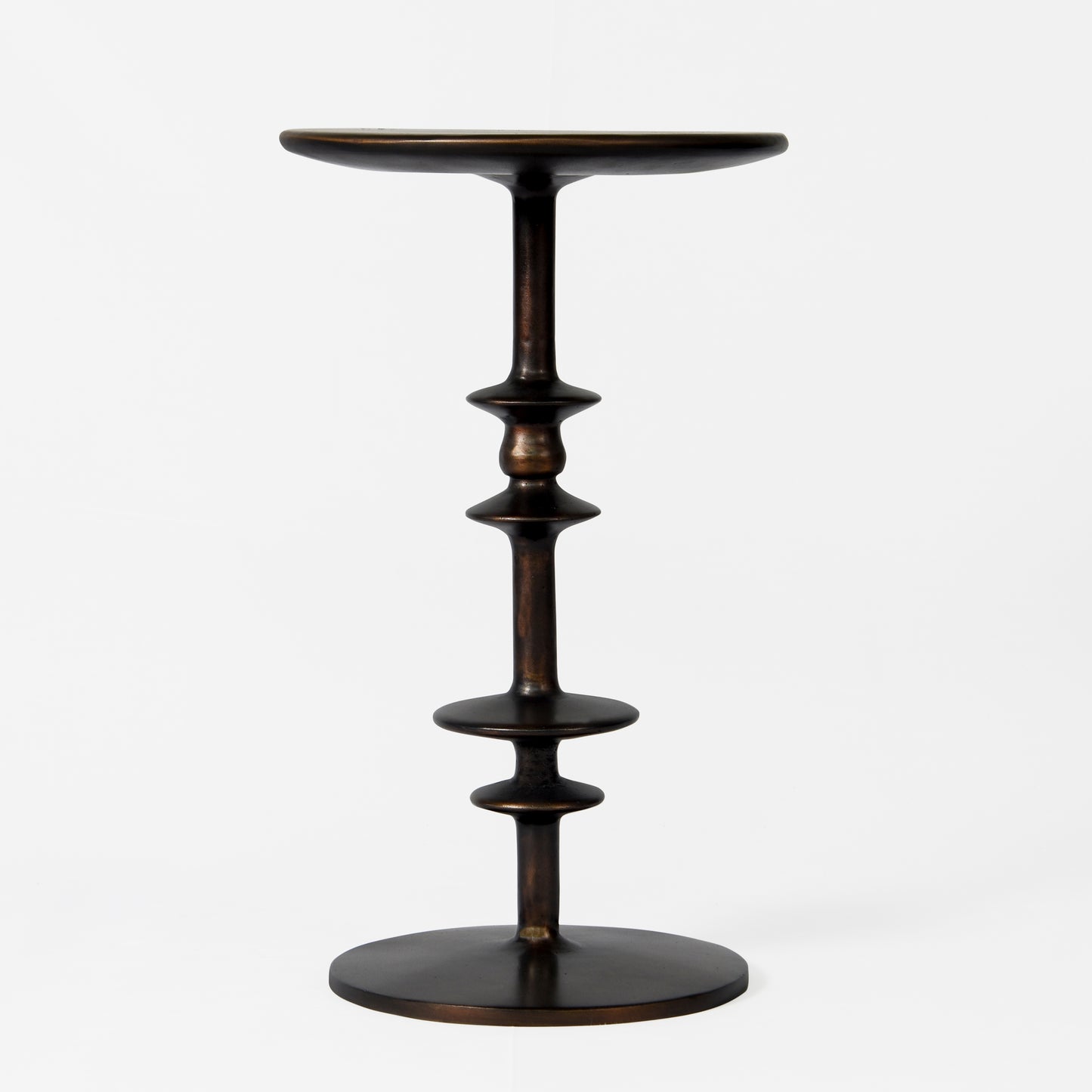 The Luxe Vintage Side Table – A Timeless Accent