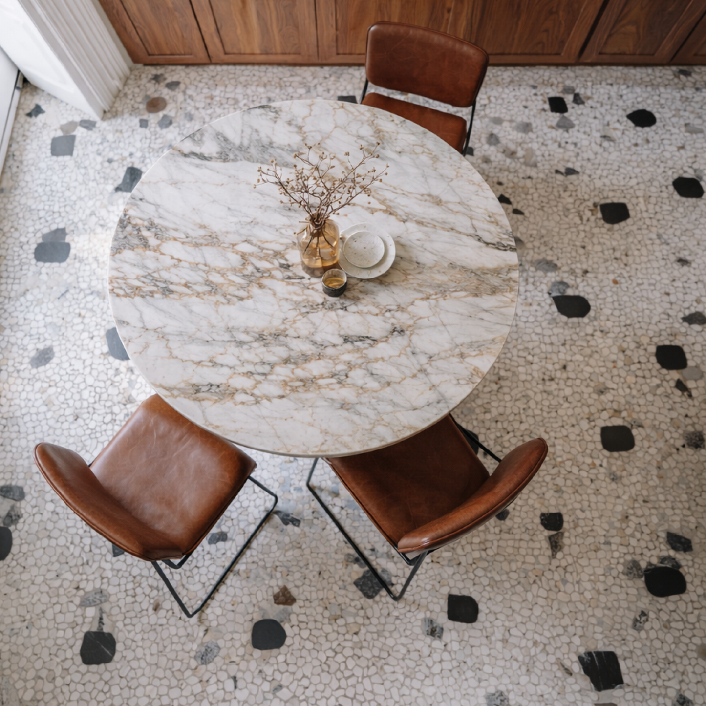 Aurora Round Dining Table