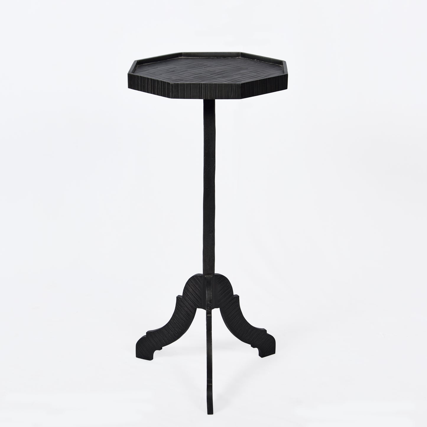 The Midnight Elegance Pedestal Table