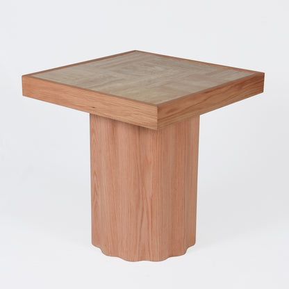 Scalloped Pedestal Side Table – A Statement of Natural Elegance